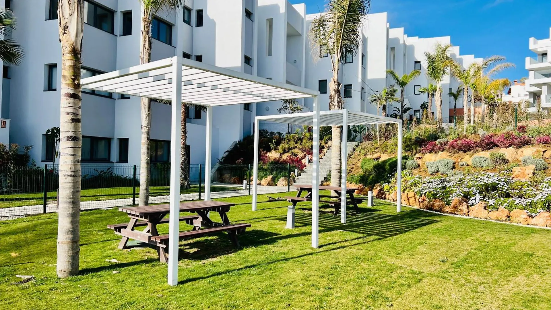 Logement Moderne Et Cosy Avec Piscine, Jacuzzi, Salle De Sport Et Billard Estepona 0*,  Spain
