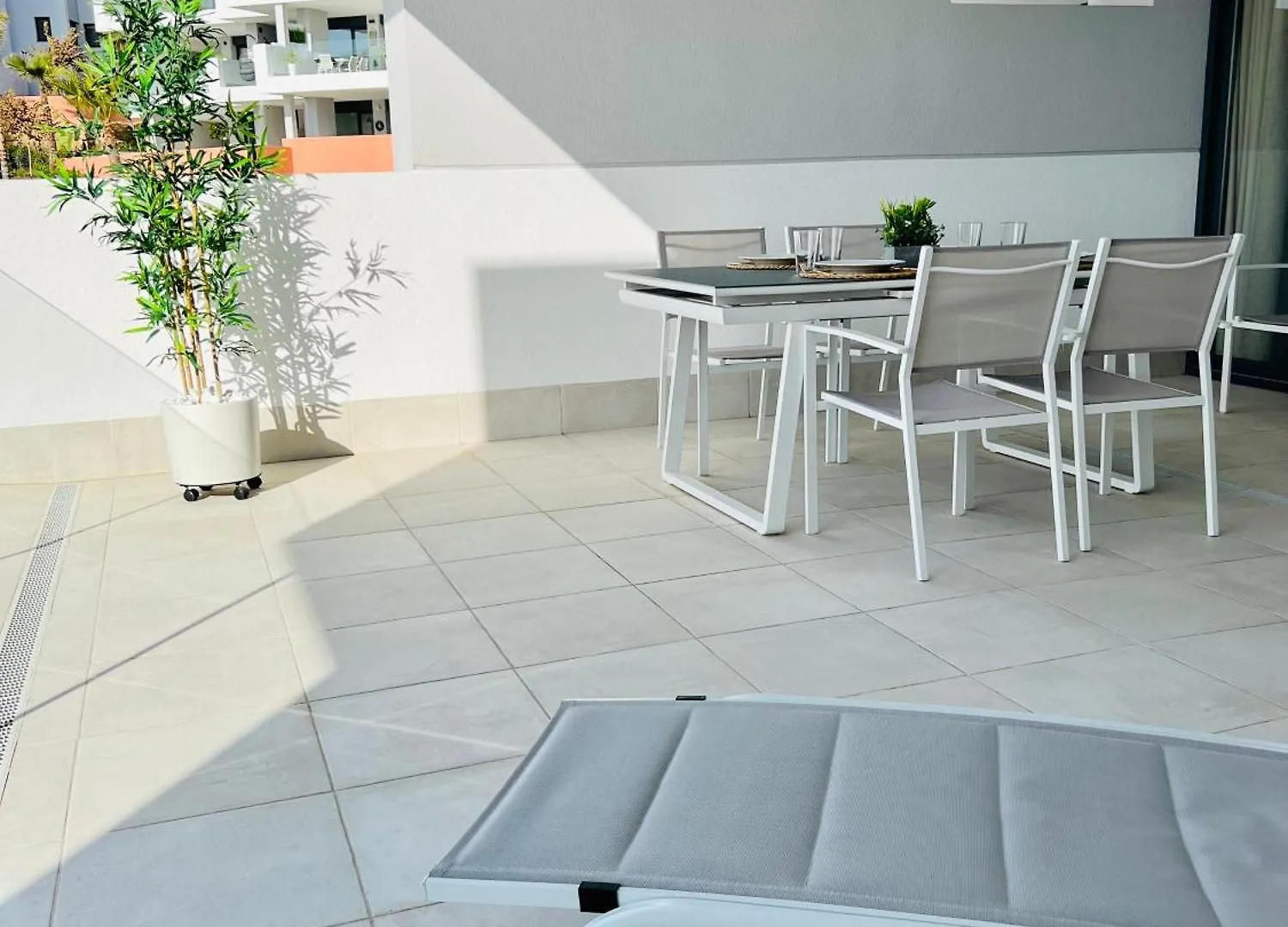 Logement Moderne Et Cosy Avec Piscine, Jacuzzi, Salle De Sport Et Billard Estepona
