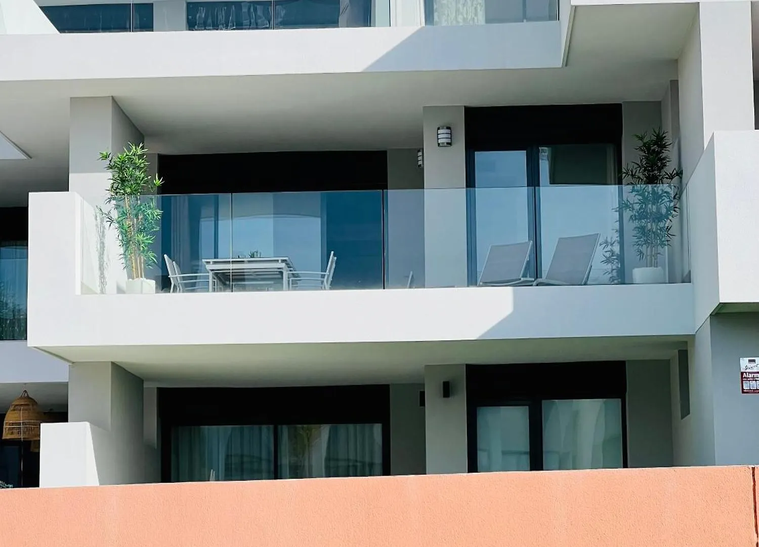 Logement Moderne Et Cosy Avec Piscine, Jacuzzi, Salle De Sport Et Billard Estepona Apartment