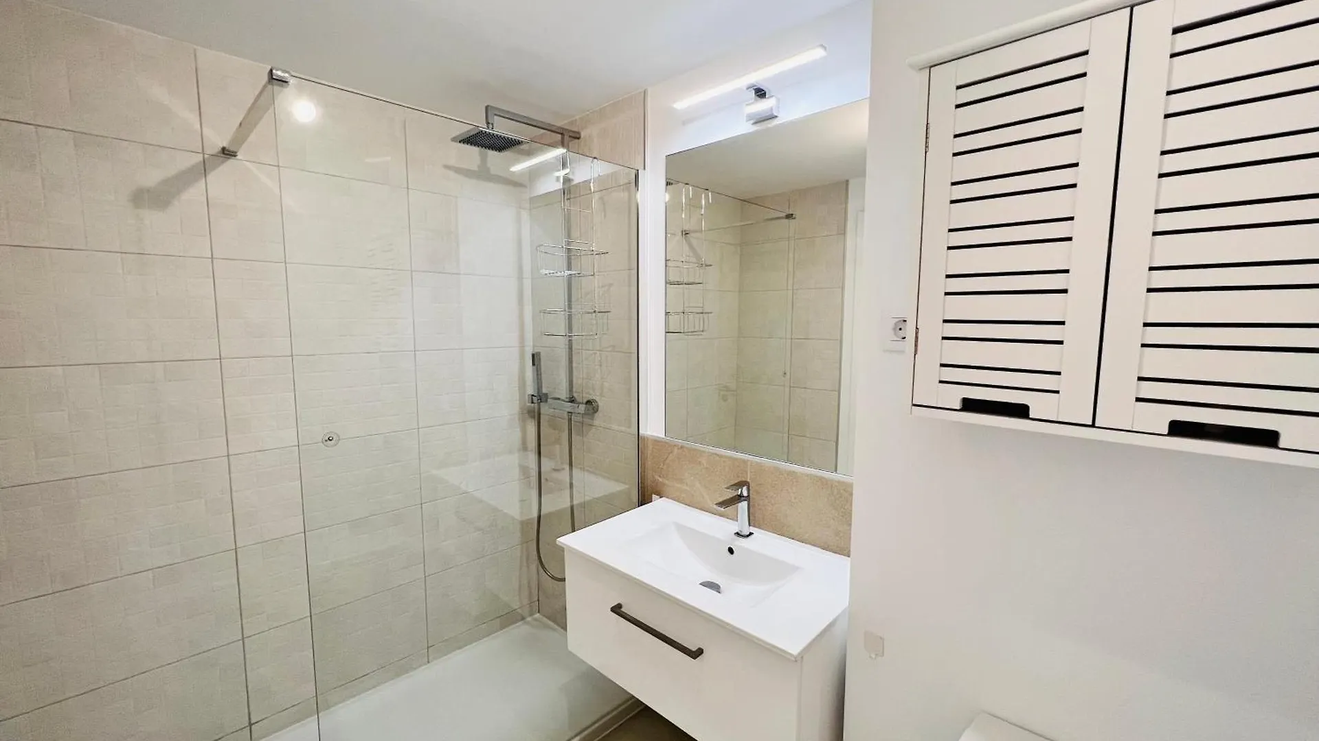 Apartment Logement Moderne Et Cosy Avec Piscine, Jacuzzi, Salle De Sport Et Billard Estepona